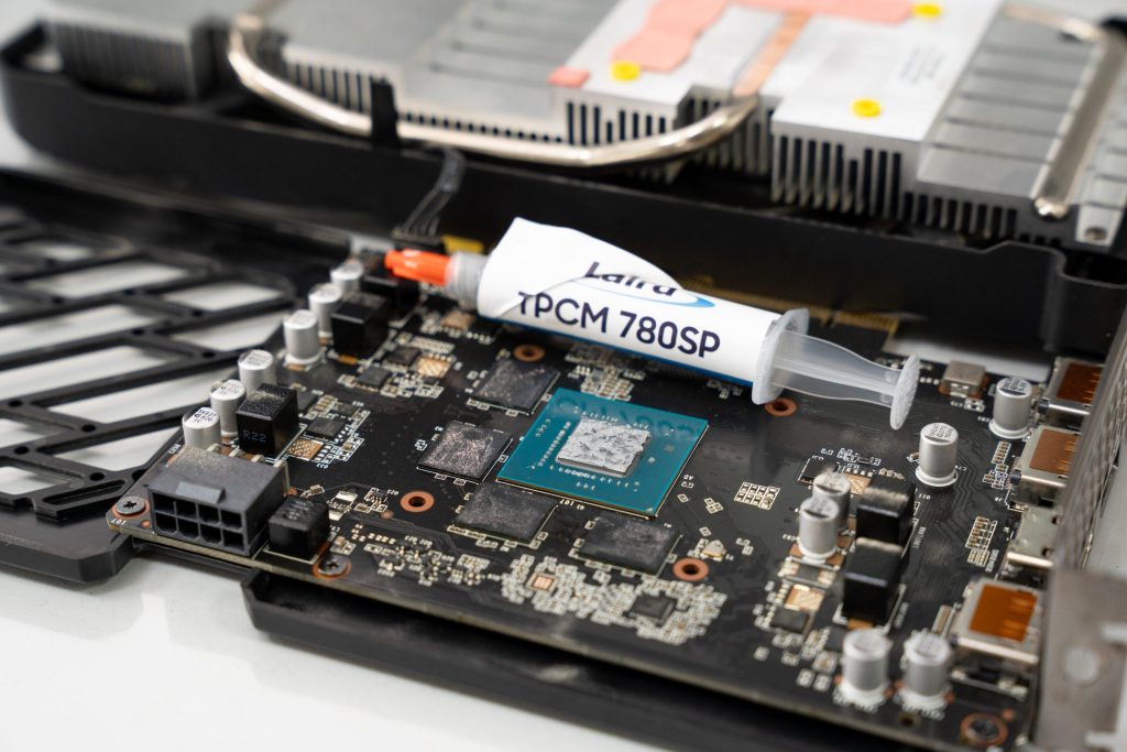 Чистка видеокарты Palit NVIDIA GeForce RTX 4060 PA-RTX4060 INFINITY 2